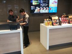 -麦当劳(松江南乐得来速店)