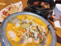 -隔壁老王·家常云南菜(花巷店)