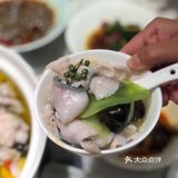 鱼肉紧致细嫩，青花椒恰到好处