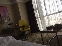 -武汉武昌站街道口华美达安可酒店