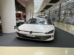 景点-上海汽车会展中心