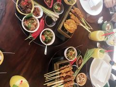-DiAtas by Art Cafe Bumbu Bali