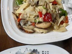 -缘来聚·徽菜名店(黄山宏村店)