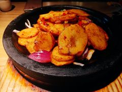 石锅土豆片-九锅一堂酸菜鱼(石家庄先天下店)