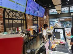 -皇冠幸福里动物奶油生日蛋糕(万达店)