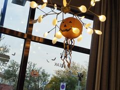 -ZING COFFEE 镜咖啡