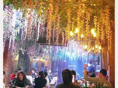 -酒座音乐主题串吧(滑翔西社区店)