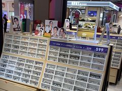 -沫芮眼镜·蔡司·依视路·尼康明月(大融城店)