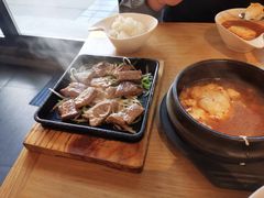 -莫嘎(乌鲁木齐中路店)