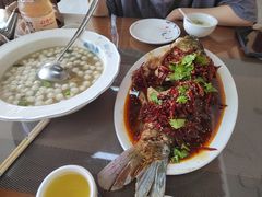 -微山岛春天里酒家