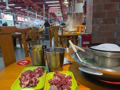-养牛邓·潮汕牛肉海鲜自助火锅(广州店)