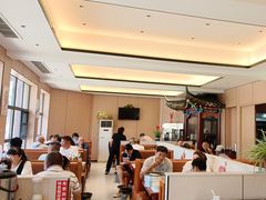 -梅利汴京烤鸭•开封豫菜地标店(铁北街店)