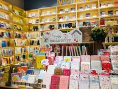 -猫的天空之城概念书店(印象城购物中心店)