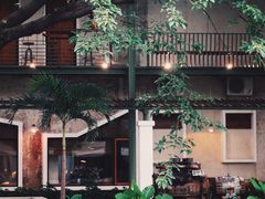 -喜洲吧·江畔老船厂·庭院餐厅(喜临院店)
