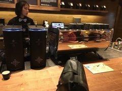 -星巴克臻选(广州高德置地秋广场店)