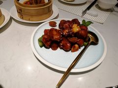 时令鲜果咕咾肉-喜粤8号(四海唐人街店)