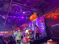 -喜鹊音乐酒馆(西街店)