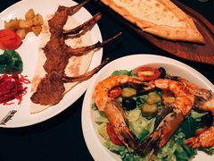 地中海大虾沙拉-Efes Turkish & Mediterranean Cuisine 艾菲斯餐厅(陆家嘴店)