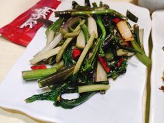 -自贡盐帮菜·玩辣餐厅(樱花园西街店)