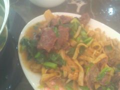 湿炒牛河-粤潮牛肉火锅店(江南大道店)