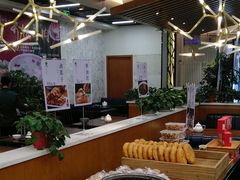 自助取餐区-清真伊香蘭餐厅