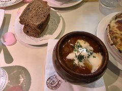 罐焖牛肉-老井俄式餐厅