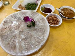 -官塘陈记鱼生·潮汕砂锅粥·牛肉火锅(潮枫路总店)