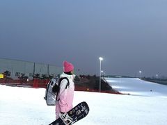 -华彬猛犸滑雪场