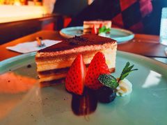 -Golden Lily河内巴黎法越料理餐厅(建国西路店)