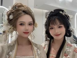 -一揽芳华汉服旗袍体验馆(拙政园店)
