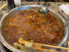 -肖肖酸萝卜鱼火锅(总店)