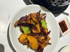 -关东小磨东北菜(漕河泾印象城店)