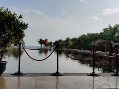 -亚龙湾喜来登·美景台大堂吧
