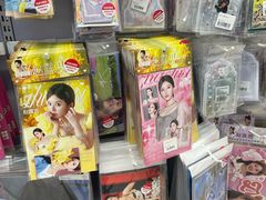 -Love Star追星馆(上海静安大悦城店)