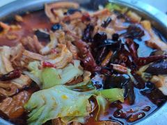 -溢心园香河肉饼总店