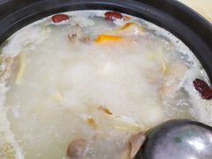 药膳乳鸽-顺德公美食(西乡店)