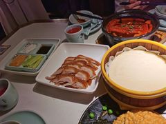 -韵秋荷(宝山龙湖天街店)
