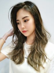 -PE SALON