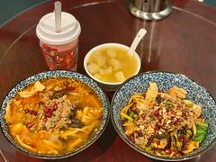 -粉家柳州螺蛳粉(杨宅路店)