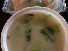 -银记肠粉店(新港西路店)