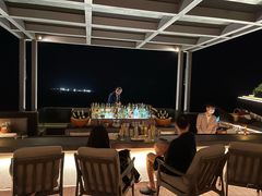 -瑰丽酒店·海吧·天际下午茶·现场DJ·天台酒吧