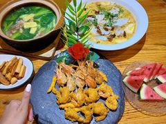 -花溪雨·森林餐厅(石基店)