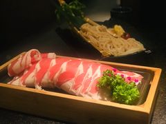 湊湊特供肥牛-湊湊火锅·茶憩(打浦桥日月光店)