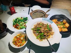 -费大厨辣椒炒肉(万家丽一店)