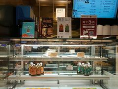 面包甜点陈列柜-奈雪的茶(湖滨银泰in77C区PRO店)