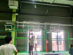-C7城市运动空间·蹦床·健身·团建
