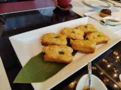 窝贴大虾多士-天龙轩(香港丽思卡尔顿酒店)