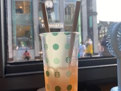 -星巴克臻选(成都太古里店)