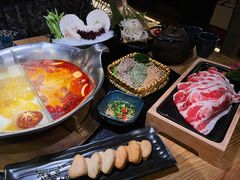 -湊湊火锅·茶憩(上海合生汇店)