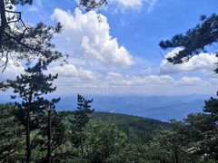 -罗田薄刀峰风景区